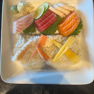 Chirashi Plate🐟