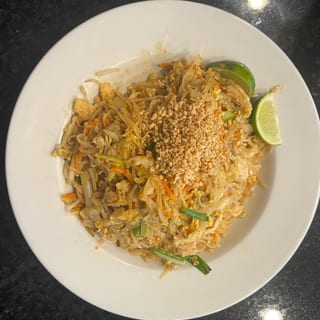 Pad Thai** 泰式炒粉 🌶️🥜